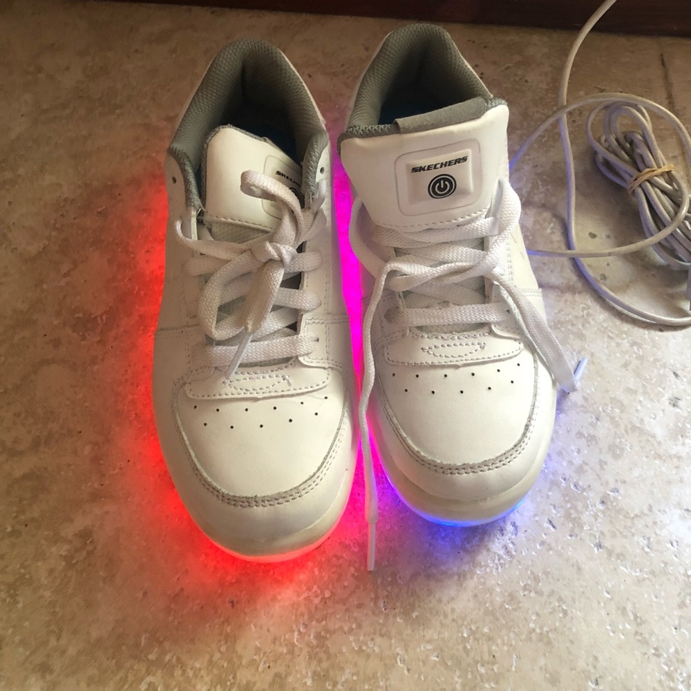 Skechers Girls gym sneakers 3.5